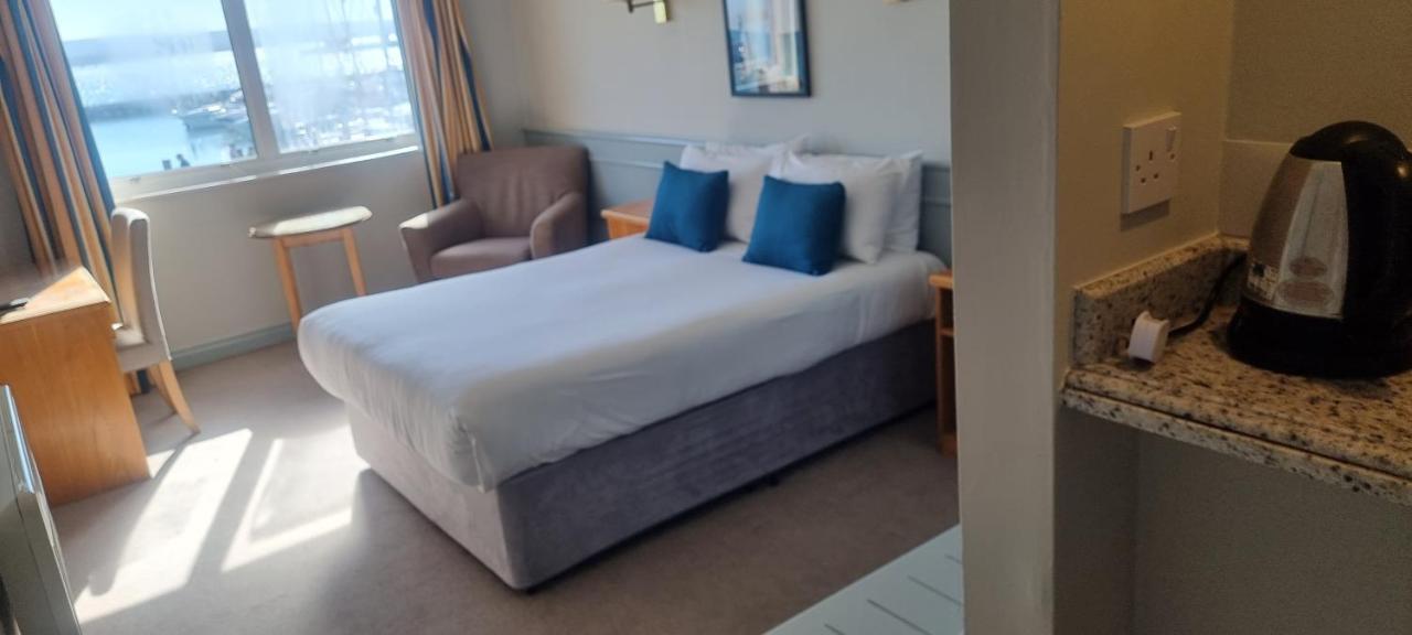 Poole Quay Hotel Пул Екстериор снимка