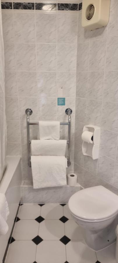 Poole Quay Hotel Пул Екстериор снимка