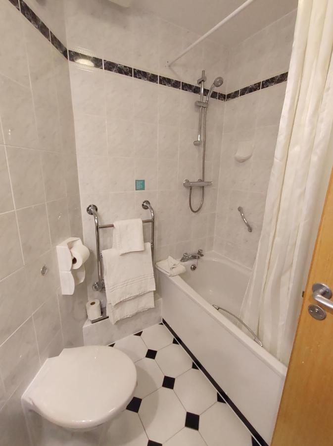 Poole Quay Hotel Пул Екстериор снимка