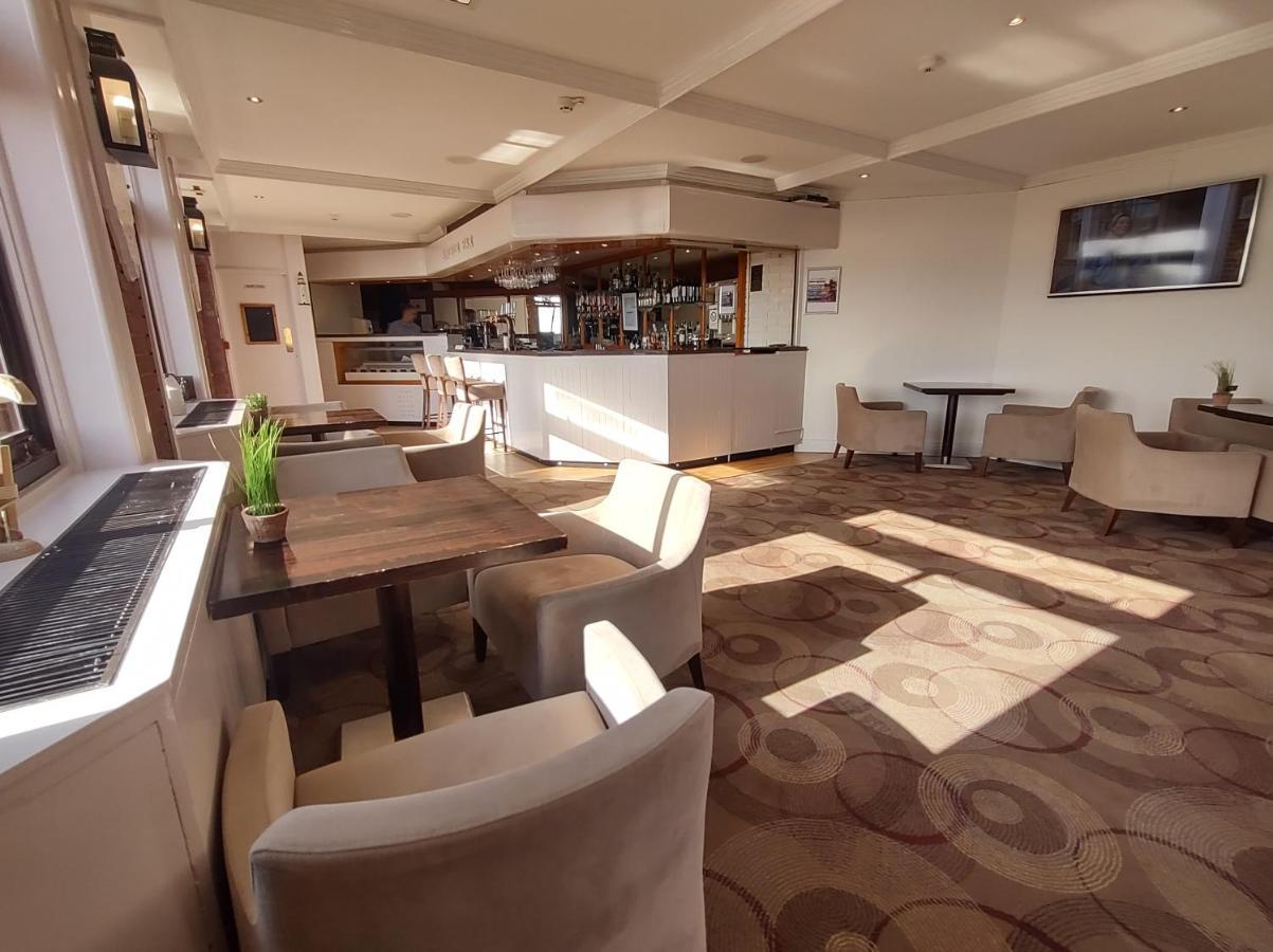 Poole Quay Hotel Пул Екстериор снимка